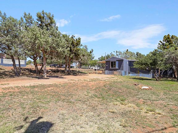 3rd image of 7611 N Banada Rd