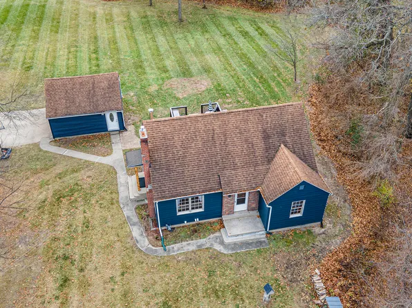 3804 E Kirby Rd, Battle Creek, MI 49017