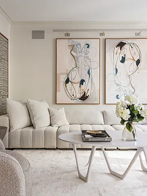 Sold by Compass | media 18