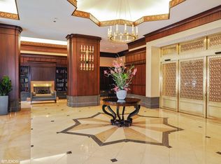 21 E Huron St APT 902, Chicago, IL
