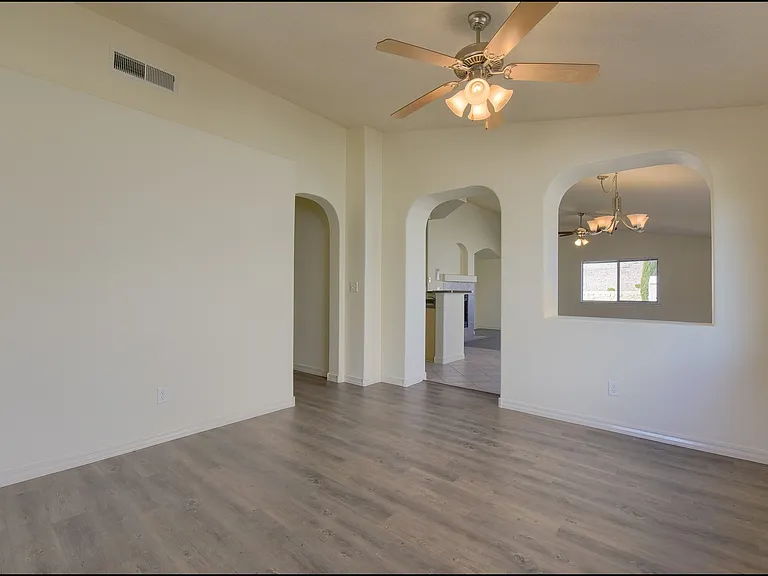 7077 Luz De Sol Dr — Photo 10