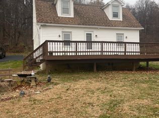 695 W Kings Hwy, Coatesville, PA 19320