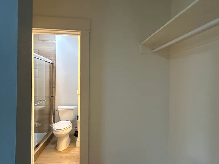 635 Elm Ave #10 — Photo 8