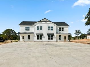 11001/11005 Breedlove Rd, College Station, TX 77845