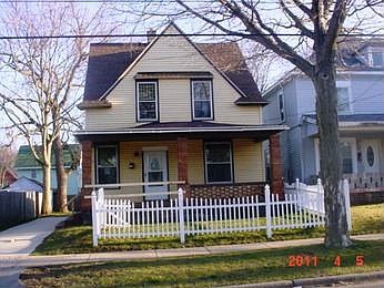 1st image of 223 Dickinson St SE