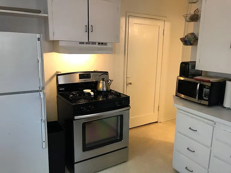1303 E Roosevelt Ave — Photo 10