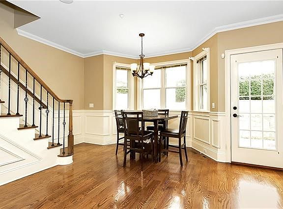 5th image of 242 Columbus Ave