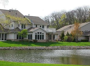 18 Colwyn Ct, Iowa City, IA 52245