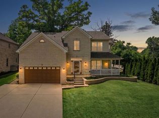 206 S Western Ave, Bartlett, IL 60103