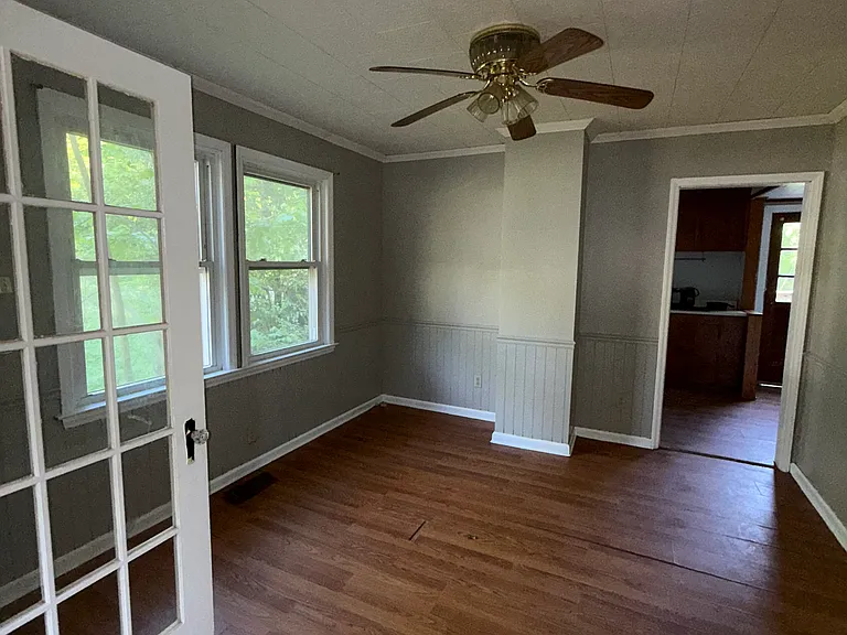 1409 W 5th Ave — Photo 3