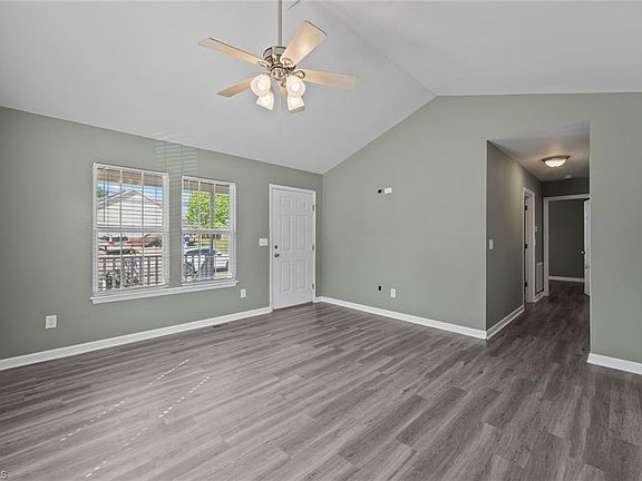 5th image of 701 Bob Baxter Dr