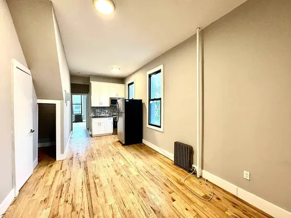 217 Central Avenue image 3 of 9