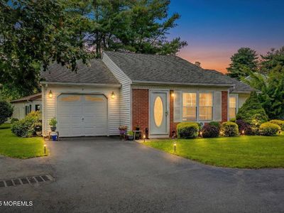 5 Jaffreyton Close, Freehold, NJ, 07728