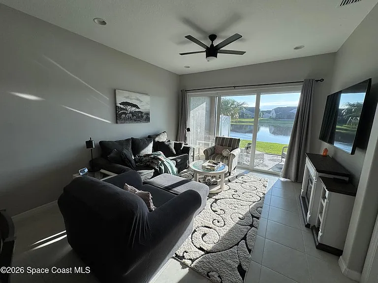 3010 Avalonia Dr — Photo 41