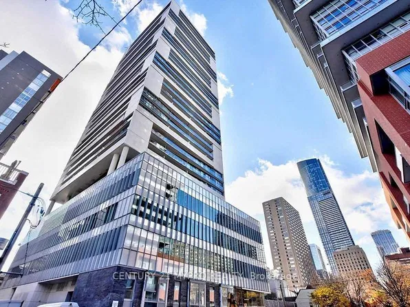 89 McGill St Unit 1401, Toronto, ON M5B 0B1