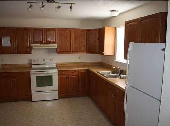 3rd image of 4517 Florelle Way