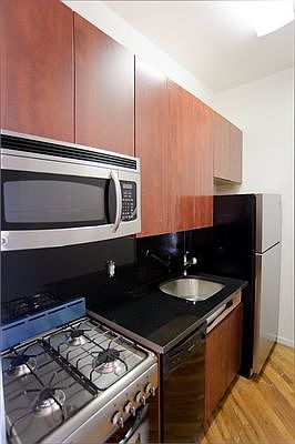 1st image of 416 E 84th St APT 2D