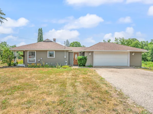 21021 Nineteen Mile Rd, Big Rapids, MI 49307