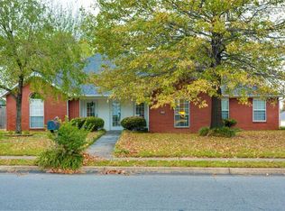 1886 Dick Smith St, Springdale, AR 72764