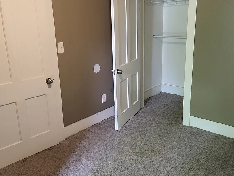 124 Westwood Ave — Photo 19