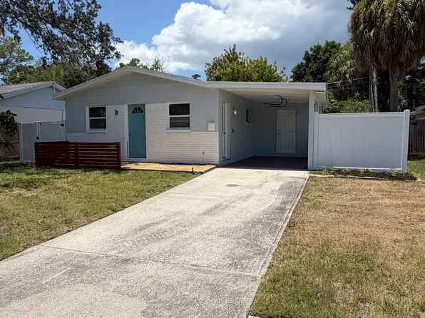 4910 Chancellor St NE, Saint Petersburg, FL 33703