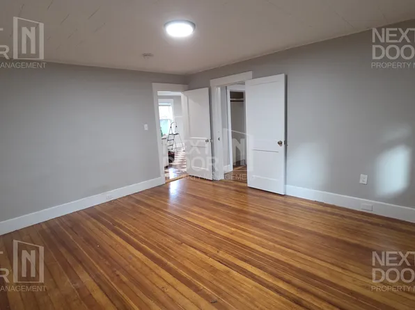 354 Rollstone St #1-R, Fitchburg, MA 01420