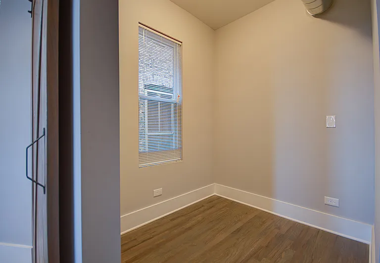 2001 S Allport St #3R — Photo 6