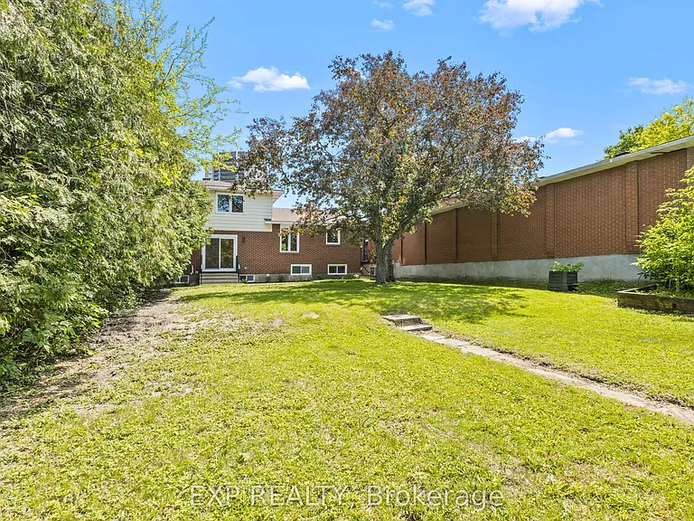 869 Maryland Ave — Photo 39