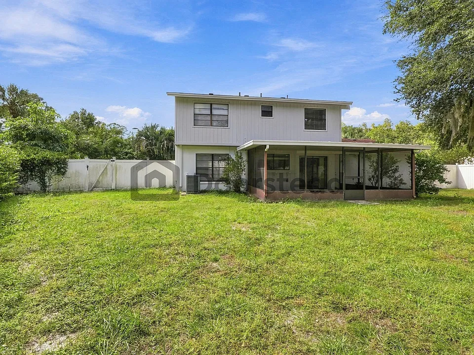4901 Dewey Rose Ct #FL