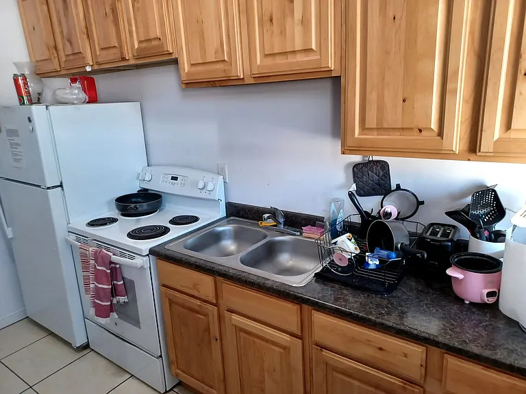 1141 E 500 S — Photo 10