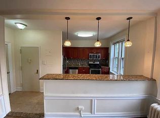103-07 Metropolitan Ave #3F, Forest Hills, NY 11375