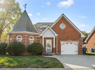 592 Leston Gilbert Dr, Kernersville, NC 27284