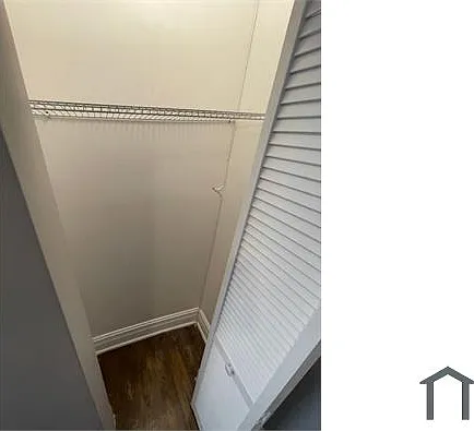 11021 S Vernon Ave #3 — Photo 13