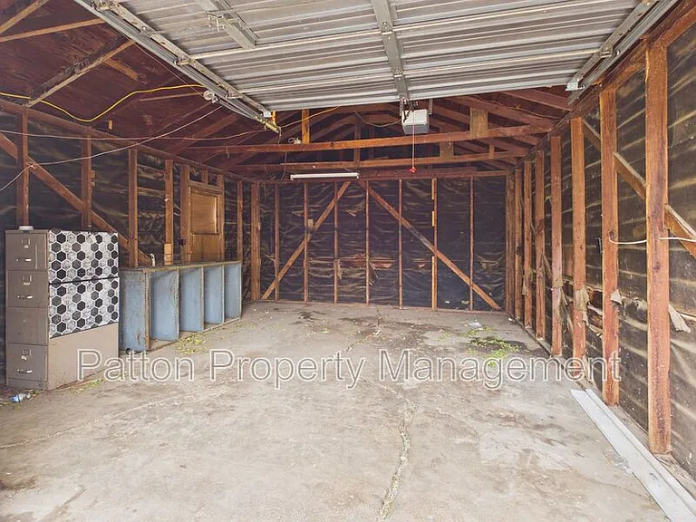 4308 S Jackson St — Photo 27