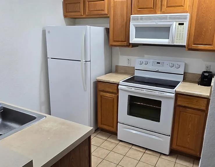 4552 Jonafree Ln #103 — Photo 12