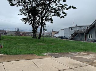 318 Market St, Marcus Hook, PA