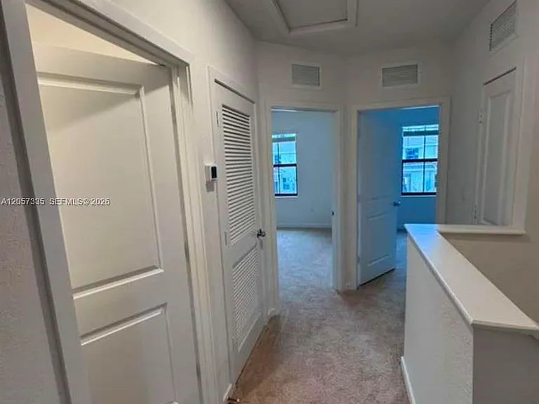 270 NE 12th St #270 — Photo 9