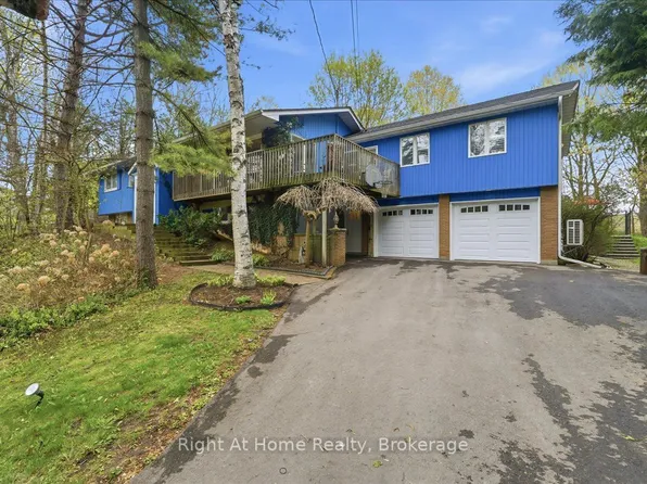1252 Britannia Rd, Burlington, ON L7P 0G1