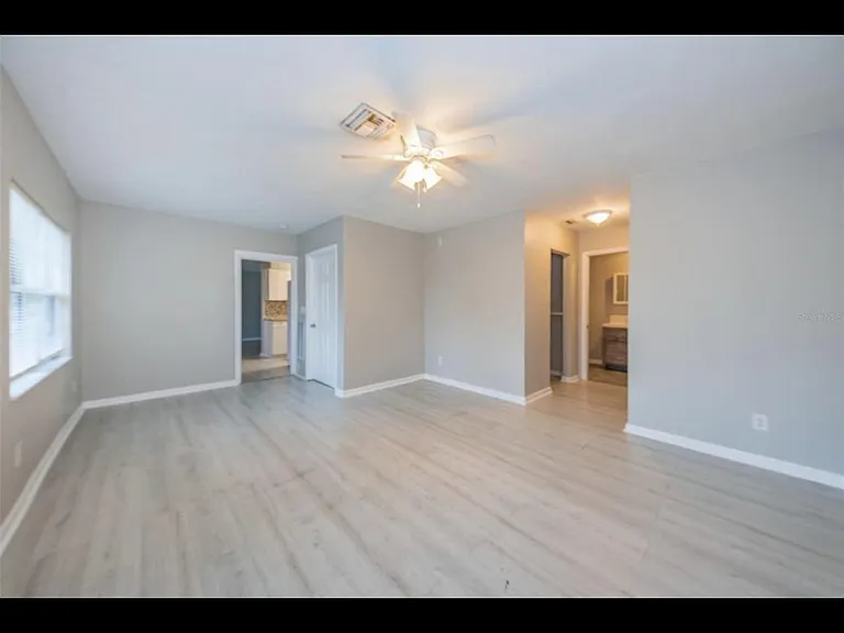 54 Palm Blvd — Photo 8
