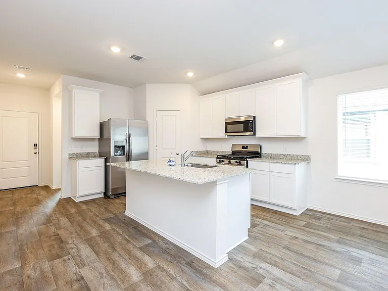 3027 Holland Lakes Dr — Photo 6