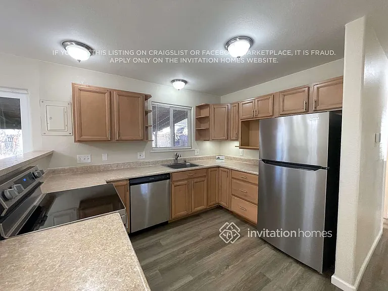 2914 Hudson St — Photo 6