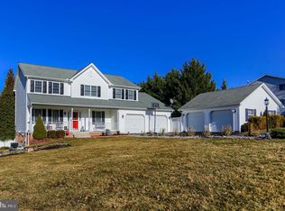 1094 Fox Run Ter, Hanover, PA 17331