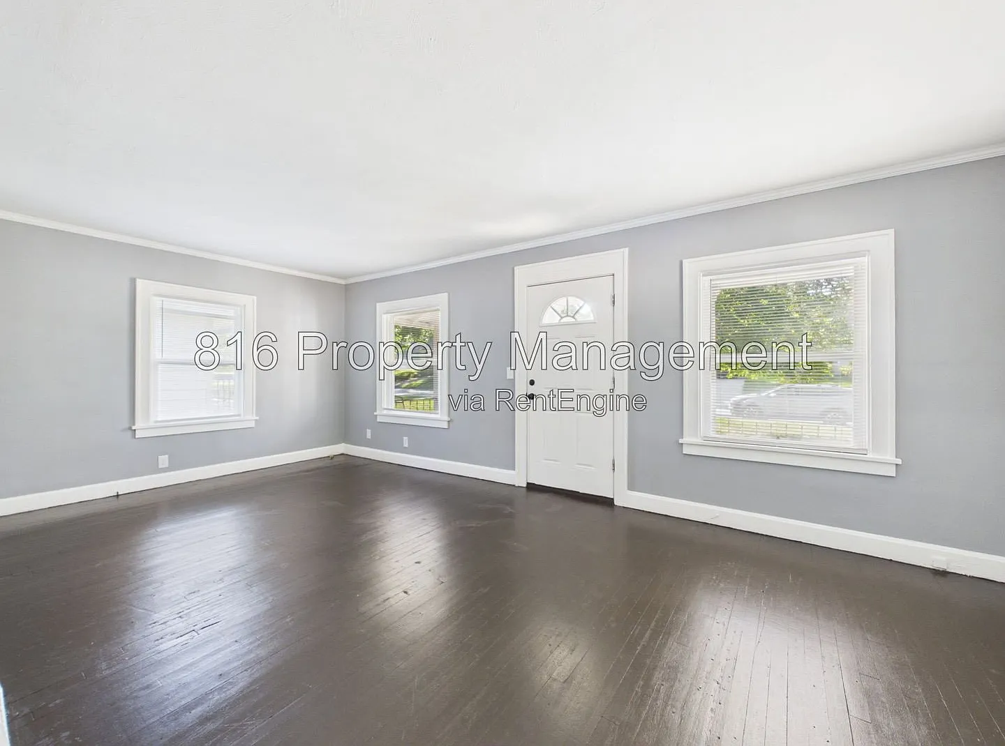 3 bed, 1.0 bath, 1212 sqft, $1,350 — Photo 3