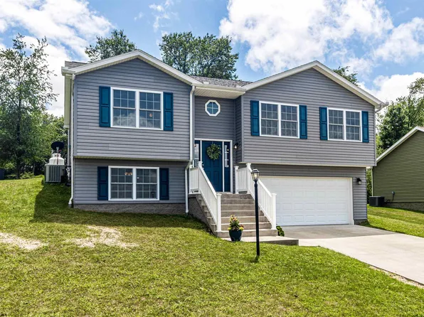 11 Founders Way, Morgantown, WV 26508