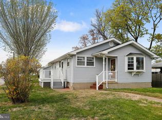 170 Dale Rd, Pasadena, MD 21122