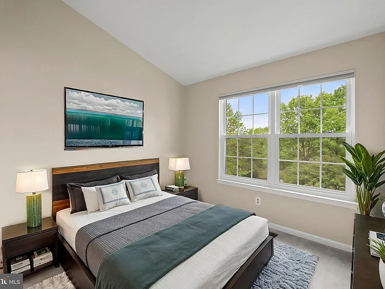 6804 Signature Cir — Photo 18