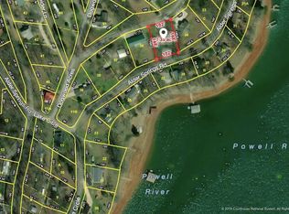 Dogwood Acres, La follette, TN 37766