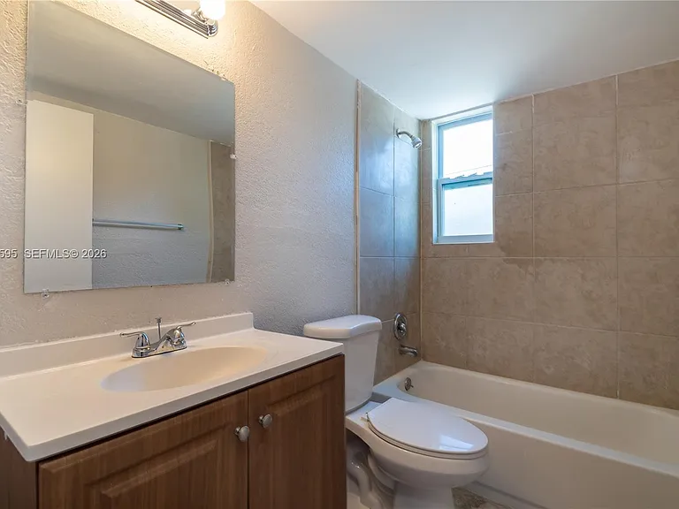 601 S Flagler Ave #12 — Photo 11