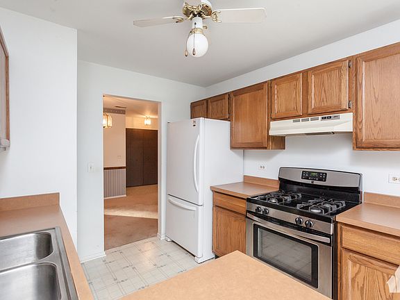 3rd image of 2630 Northampton Dr APT A2