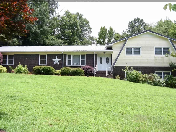 3911 Perkerson Dr, Anniston, AL 36201